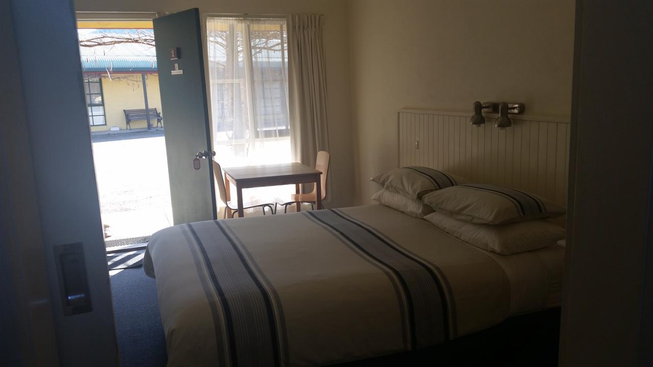 Motel Omeo Motel
